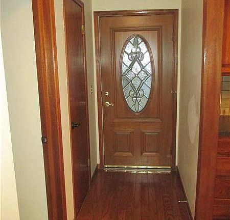 1410 Goebel Circle, Front Door