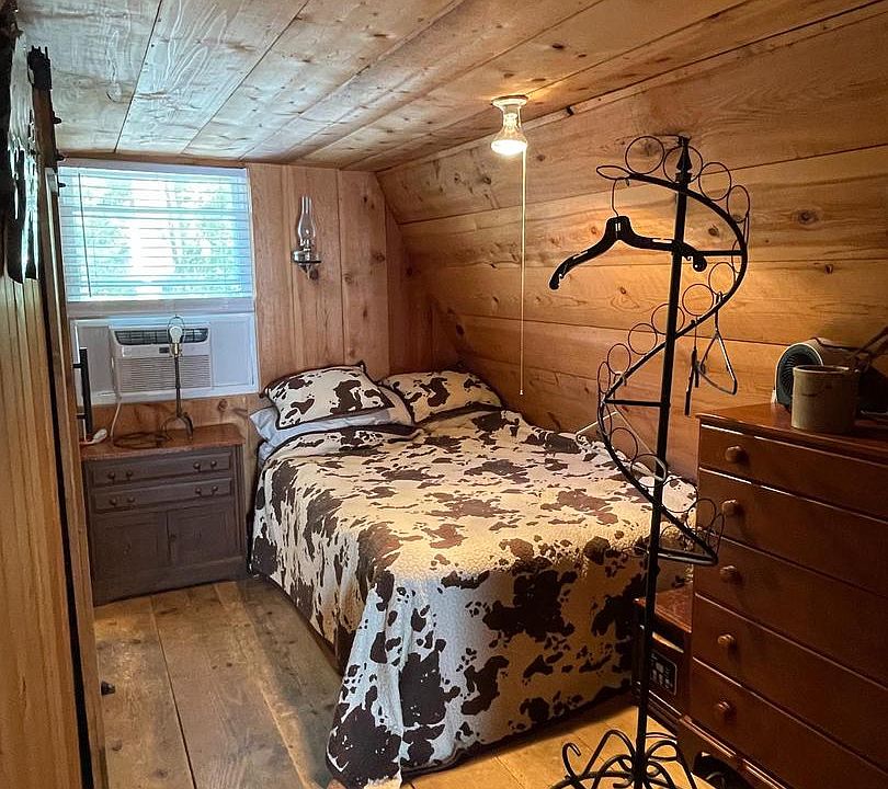 22nd image of this home