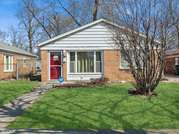 11615 S Sacramento Dr, Merrionette Park, IL 60803