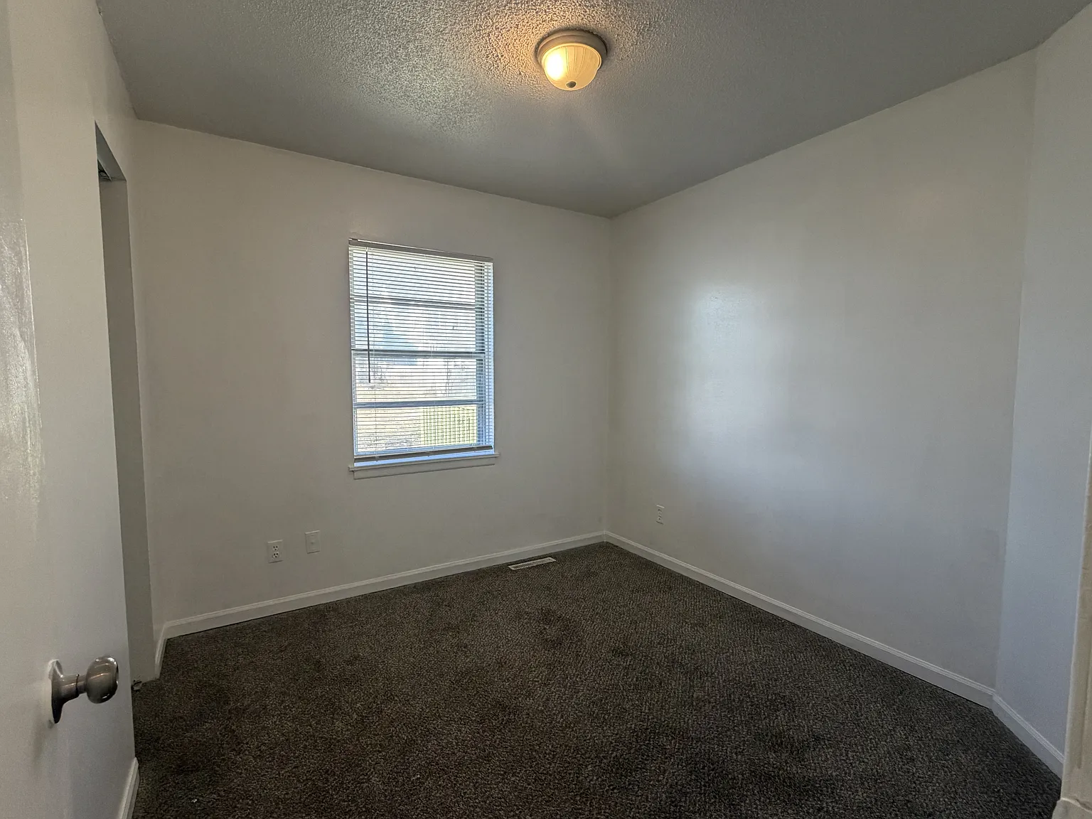1112 Olive Street - 1 — Photo 3