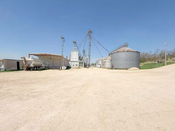 12659 State Highway 96, Pleasant Hill, IL 62366