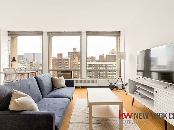 4th image of 333 E 30th St APT 18F