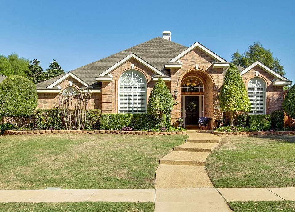 1st image of 2681 Poinsettia Dr