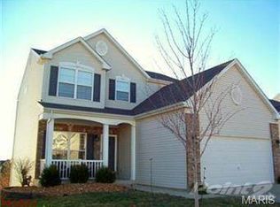 475 Fortress Ct, Saint Charles, MO 63303