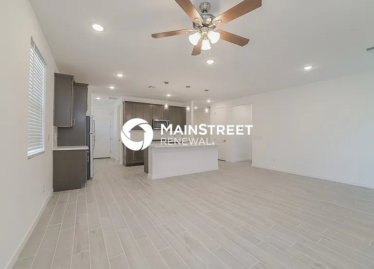 22483 E Quintero Rd — Photo 2