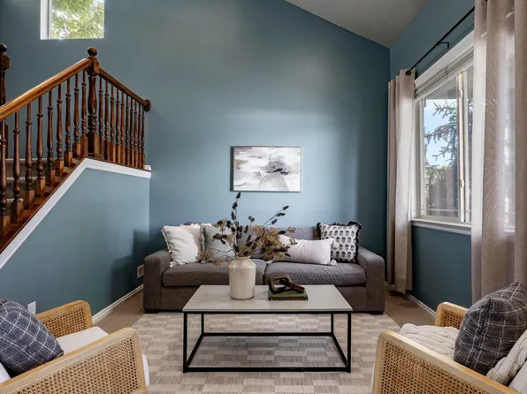 1065 W Windsor Dr, North Salt Lake, UT 84054