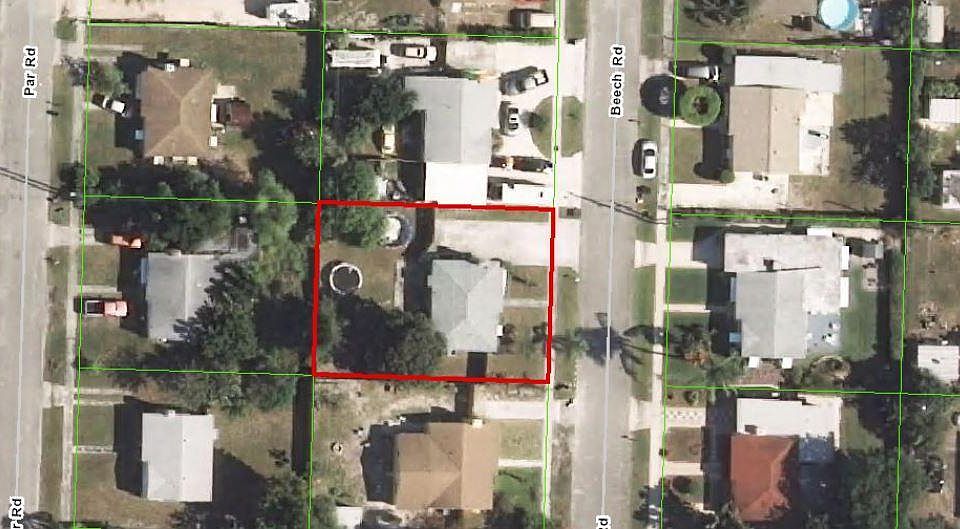 2nd image of 2341 Beech Rd