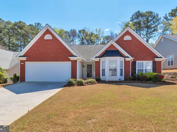 466 Suwanee East Dr, Lawrenceville, GA 30043