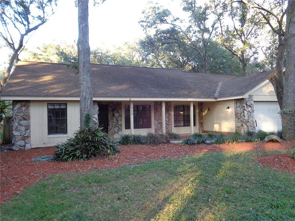 1st image of 612 Hidden Lake Dr