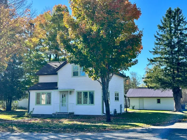 505 N Hazeldell Ave, Crandon, WI 54520