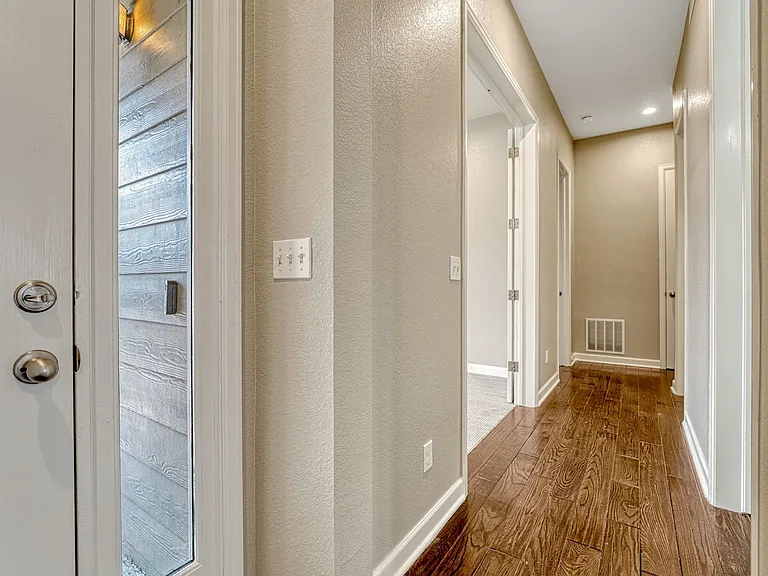 14110 Sierra Ridge Cir — Photo 7