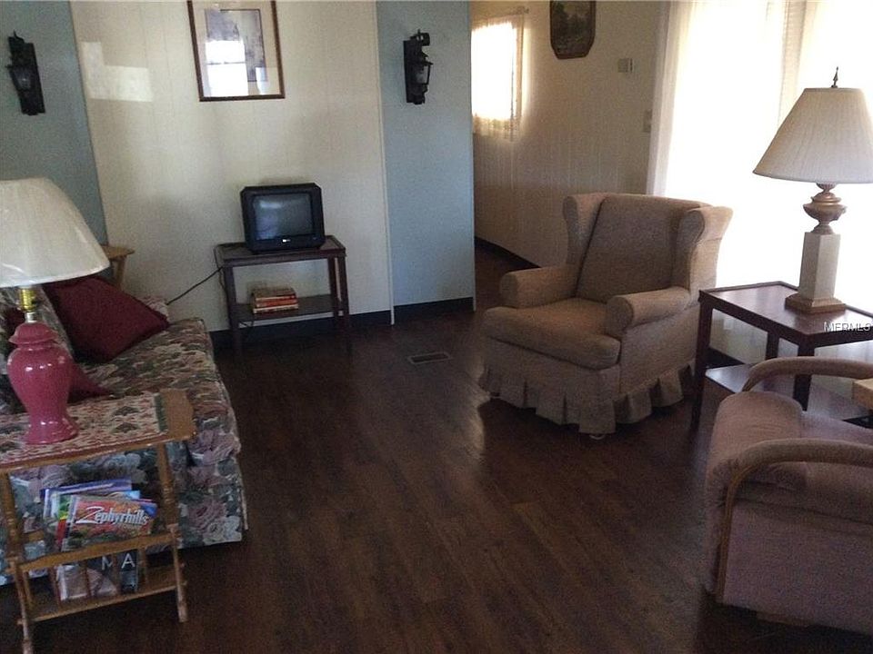 1st image of 39524 Rockford Ave