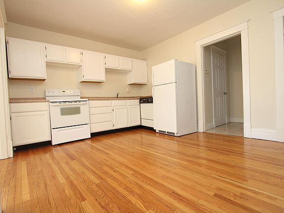 4th image of 5411 Finkman St #2