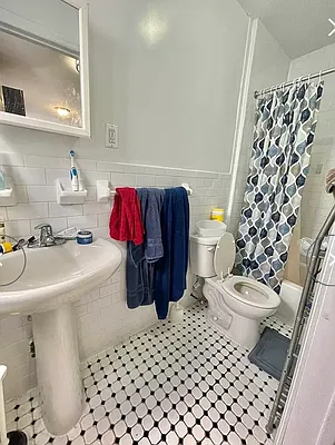 Rented by Corcoran | media 10