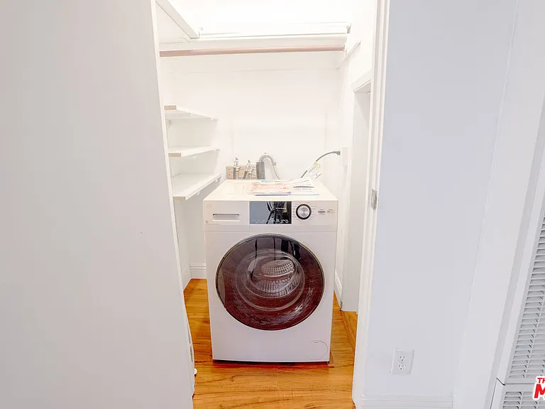 446 S Saint Andrews Pl #3 — Photo 4