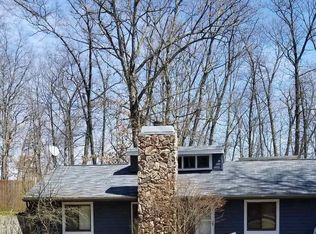 9324 N Oak Shore Dr, Rome City, IN 46784