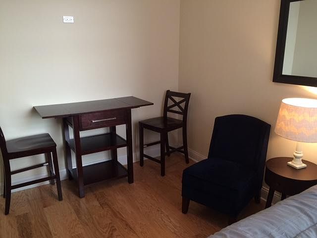 1st image of 768 W Jackson Blvd APT 319