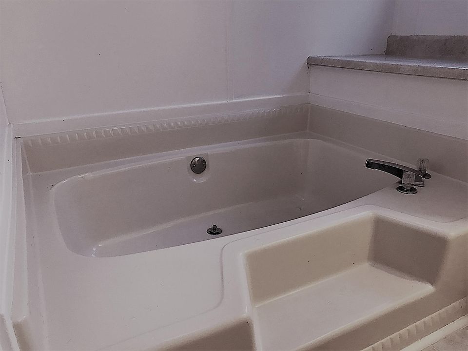 Garden Tub