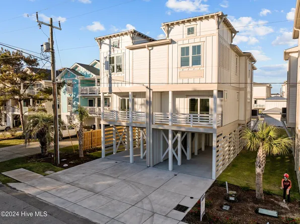 204 Greenville Avenue Unit 1, Carolina Beach, NC 28428