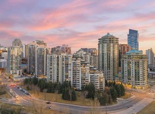 1108 6th Ave SW #811, Calgary, AB T2P 5K1