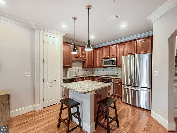 2nd image of 2300 Peachford Rd APT 3209