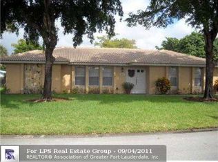 8751 NW 19th St, Coral Springs, FL 33071