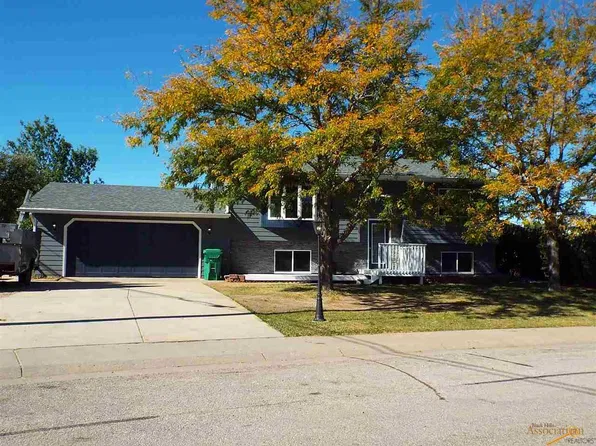 4809 Meadow Dr, Black Hawk, SD 57718
