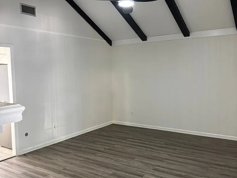 6129 Charing Dr — Photo 22