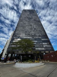 5415 N Sheridan Rd APT 5414, Chicago, IL, 60640