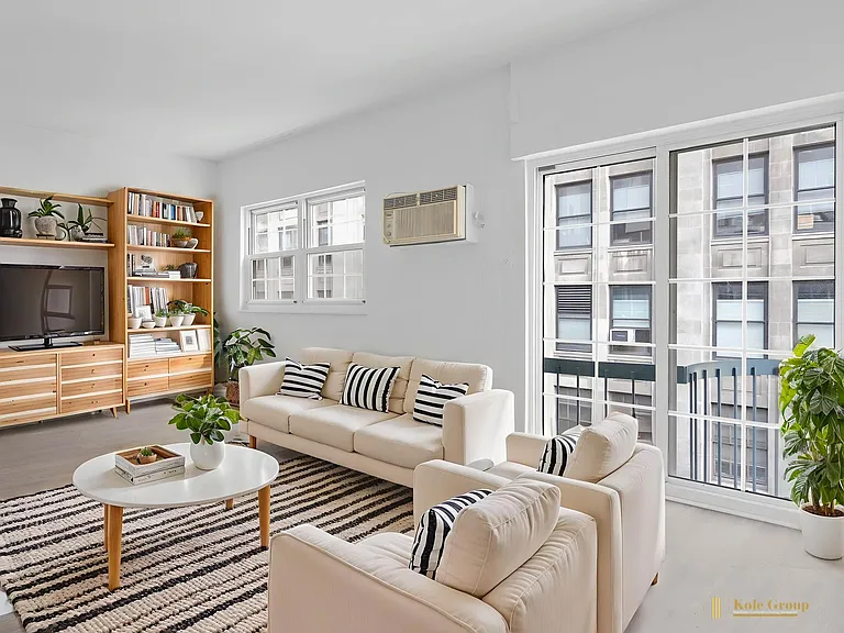 88 Fulton St #222 — Photo 1