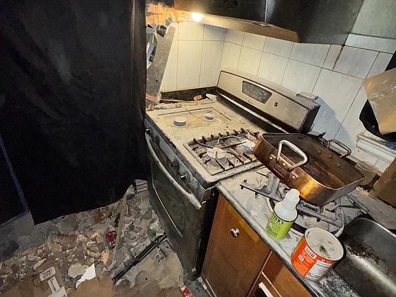 4th image of 5819 Belair Rd