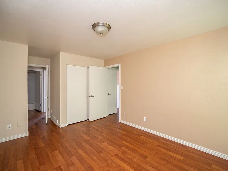 5407 S Willow Ln — Photo 16