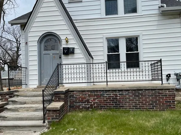 168 W Jarvis Ave, Hazel Park, MI 48030