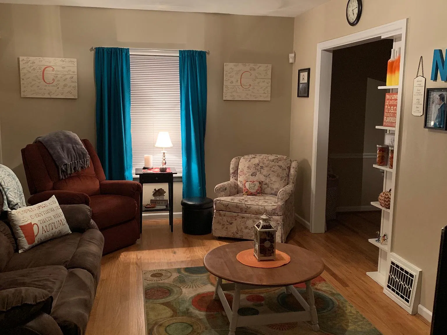 2367 Tytus Ave — Photo 2
