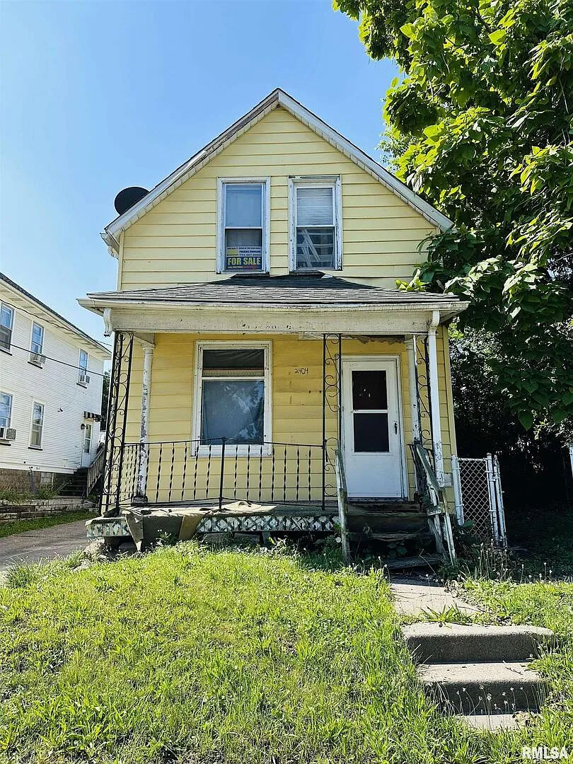 2404 8 1/2 Ave photo 1