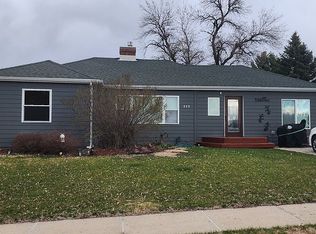 539 Missouri Dr, Pickstown, SD 57367