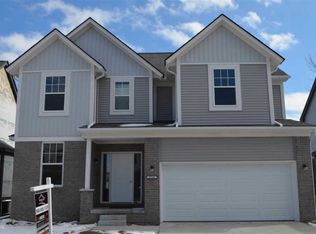 47546 Viola Ln, New Baltimore, MI 48047