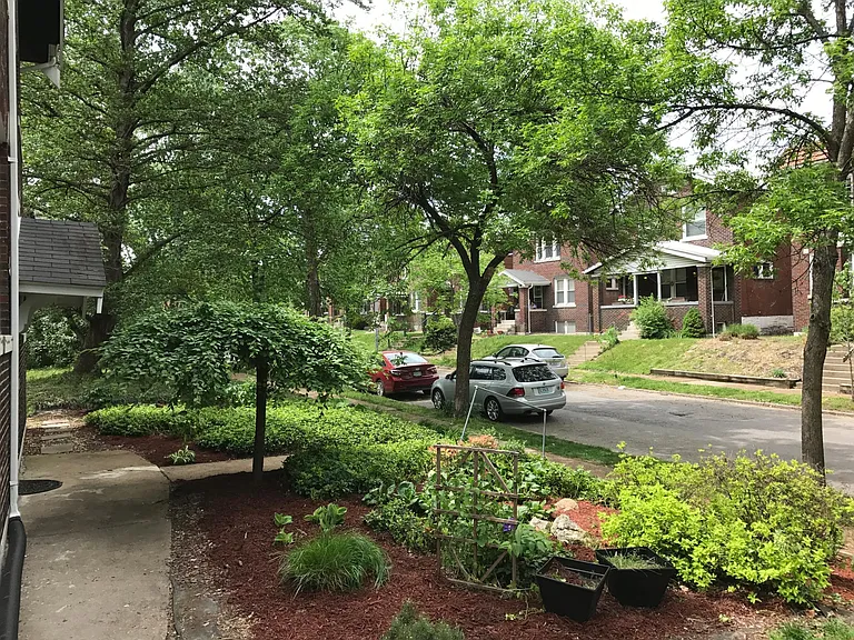 2130 Maury Ave — Photo 12
