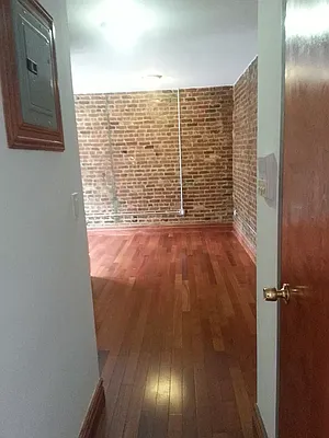 Rented by Allen Harris, LREB | media 9