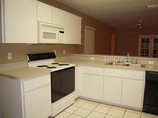 2nd image of 46 Dogwood Ln