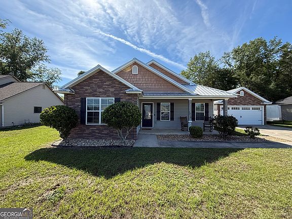 5th image of 4878 Stonewall Cir
