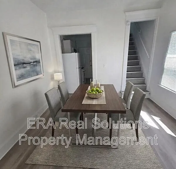 950 McAllister Ave — Photo 2