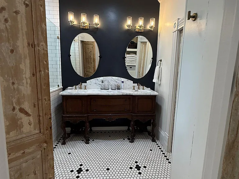 408 Short St — Photo 14
