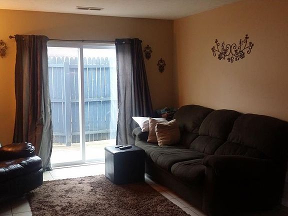 2nd image of 483 Playland Pkwy