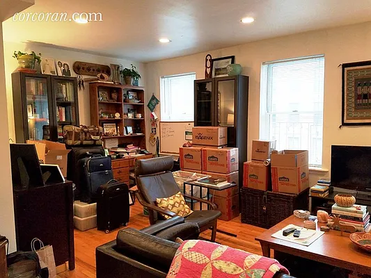 Rented by Corcoran | media 27