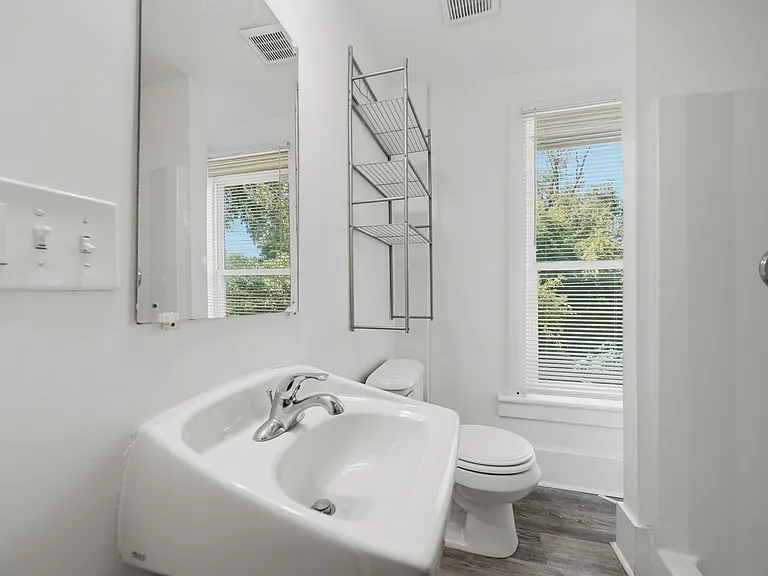 755 2nd Ave SW — Photo 10