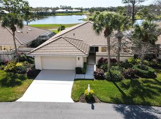 707 Carnoustie Ter, Venice, FL 34293