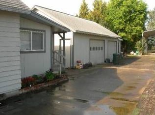 425 SE Sheridan Rd, Sheridan, OR 97378