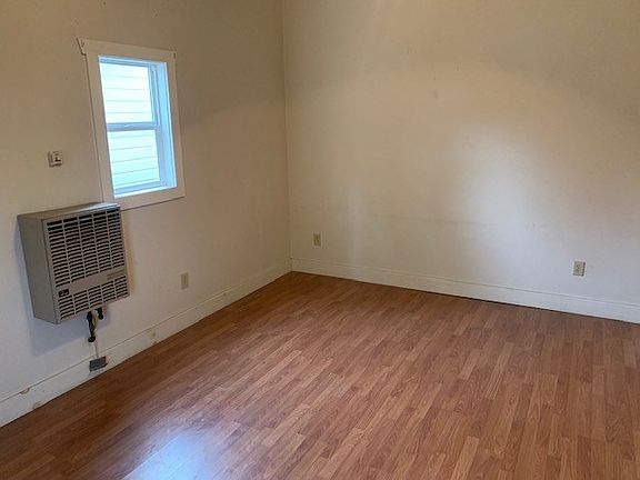2nd image of 12 Cortland St APT 2