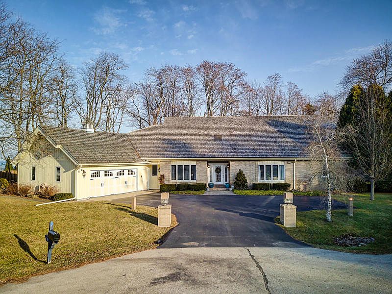 1260 E Donges Ct, Bayside, WI 53217 Zillow